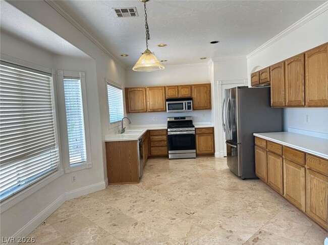 4042 Mitra Ct
