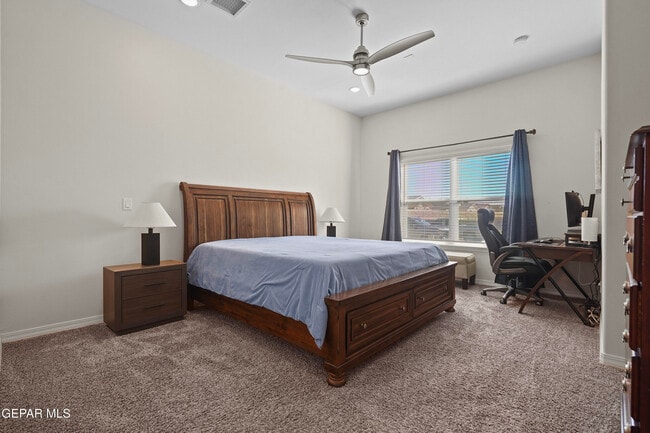 Photo - 3729 Surmise St