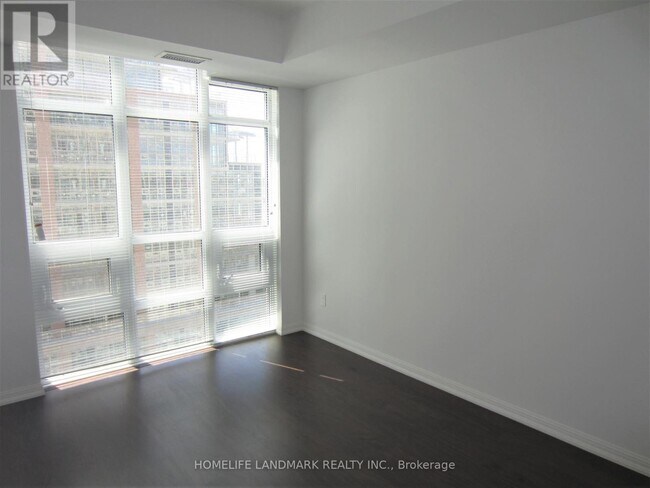 Photo - 75 E Liberty St Unit 1510