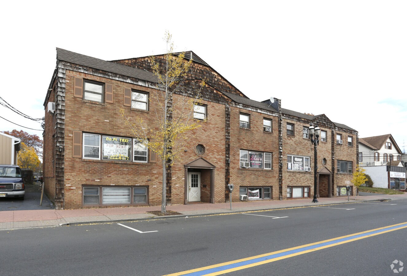 Photo - Somerset Apartments