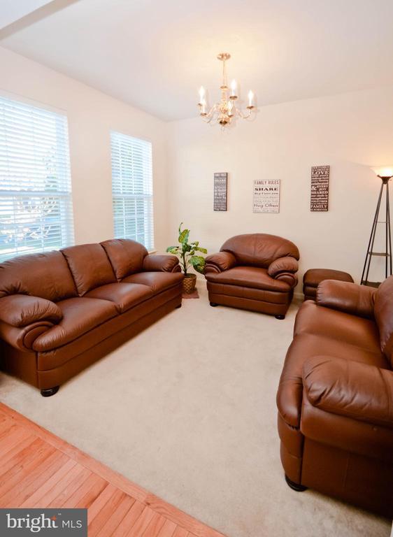 Photo - 15308 Commitment Ct