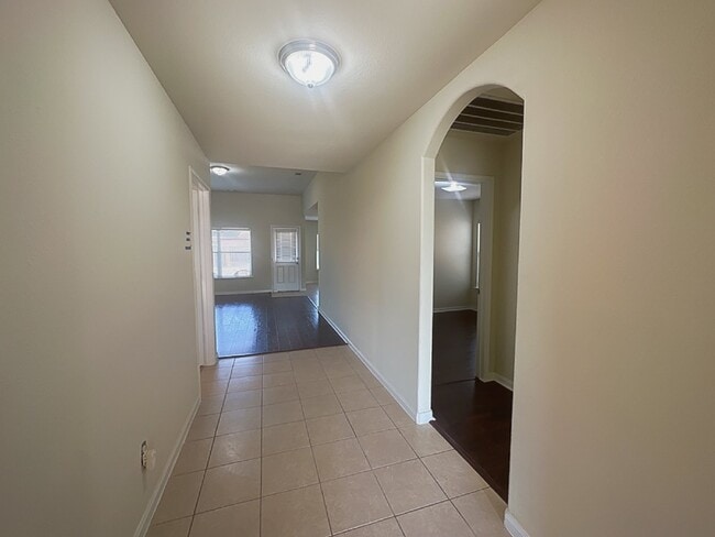 Photo - **CUTE 3 Bedroom Home, Move-in Ready**