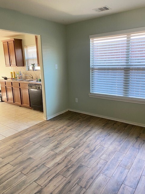 Photo - 1426 Joy Oaks Ln