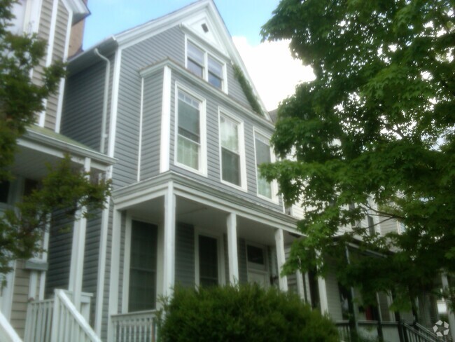 Building Photo - 1904 W Main St Rental