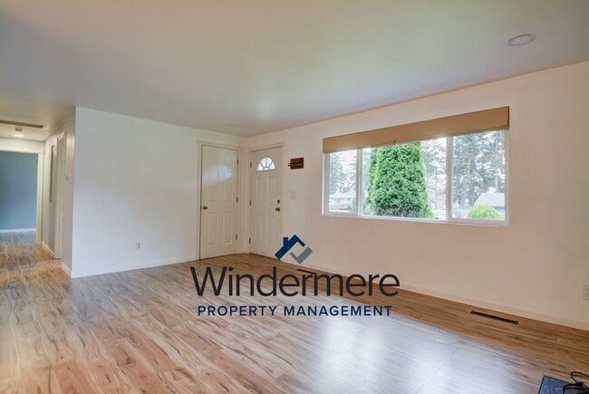 Photo - 3 Bedroom 2 bath single level home