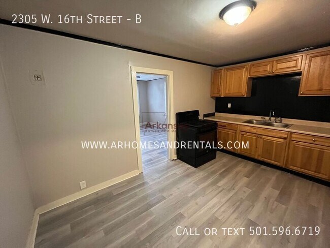 Photo - 2305 W 16th St Unit B