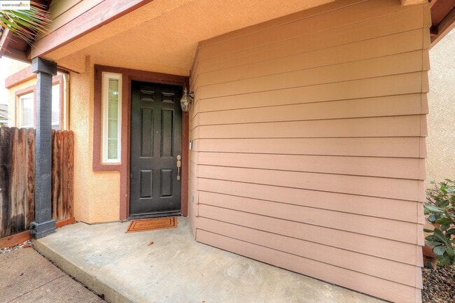 Photo - 220 Whispering Oaks Ct
