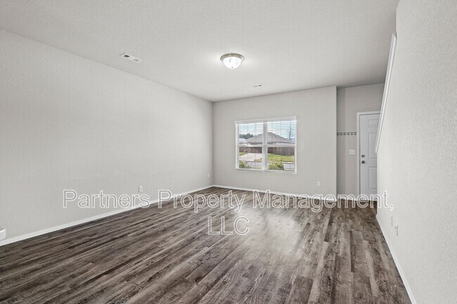 Photo - 2287 S Ouachita Dr