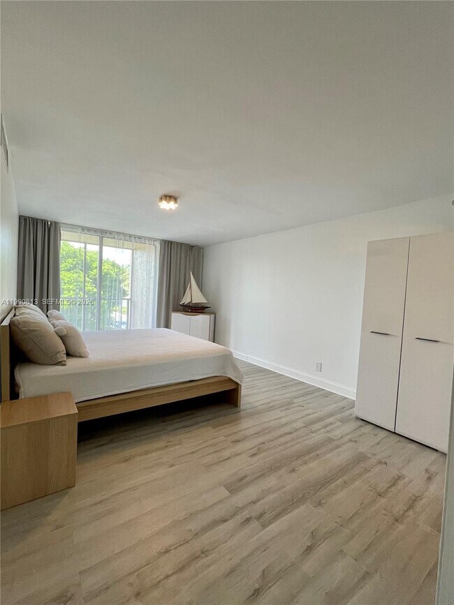 Photo - 2101 Atlantic Shores Blvd Unit 320