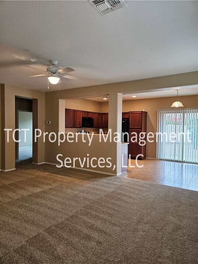 Photo - 3 bed/2 bath home in Buckeye
