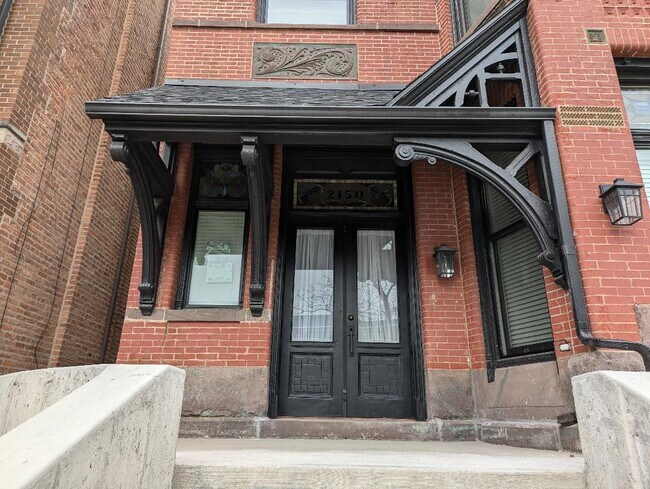 Photo - 2150 W Monroe St