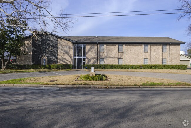 Photo - 3822 Stonewall St