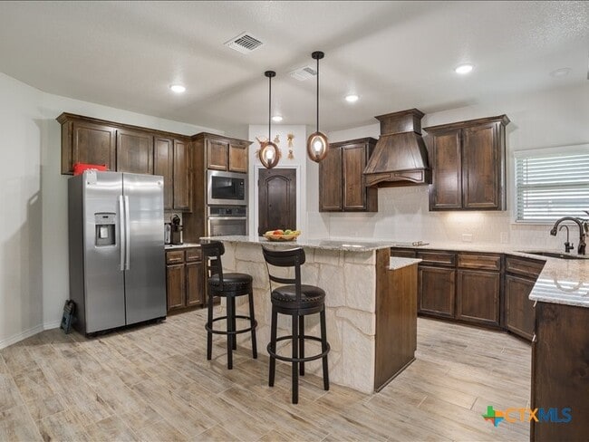 Photo - 7711 Silicon Dr