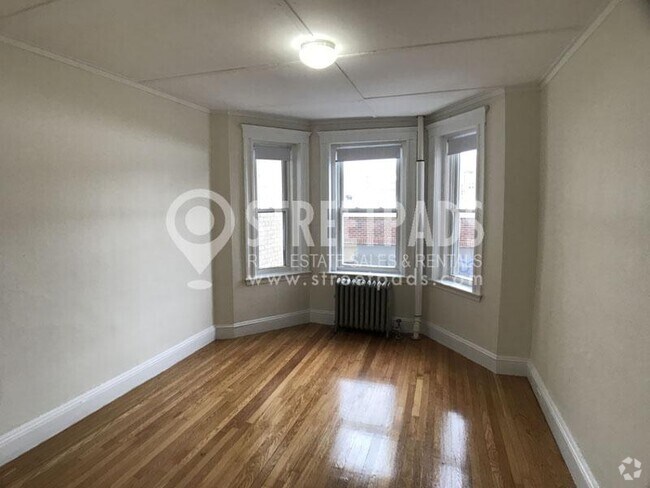 Building Photo - 1 bedroom in Boston MA 02215 Rental