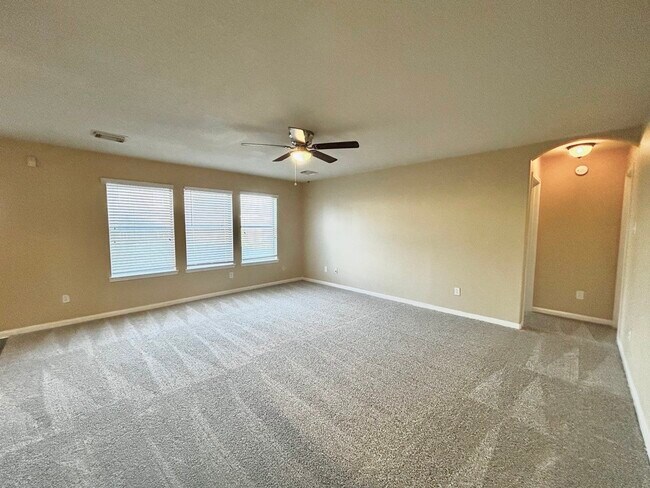 Building Photo - 5903 Llano Creek Dr Rental