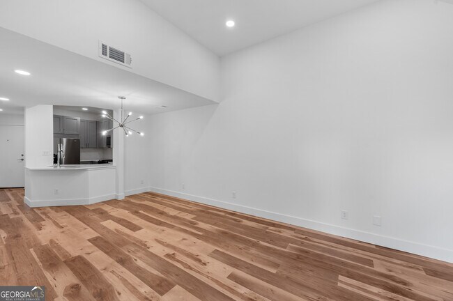 Photo - 855 Piedmont Ave NE Unit 1G
