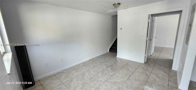 Photo - 14000 NE 2nd Ave