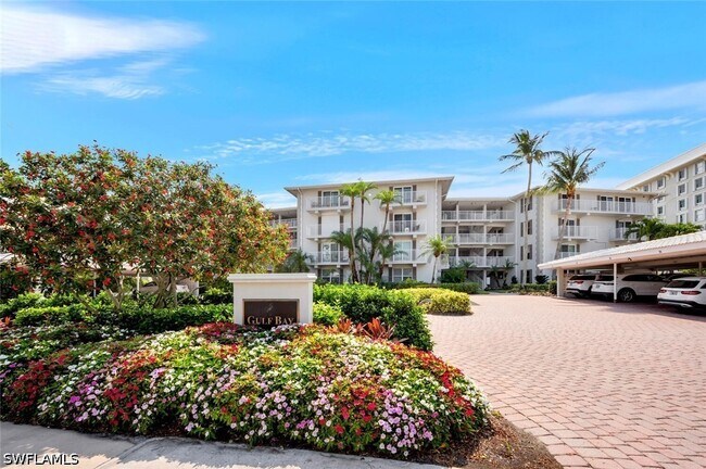 Photo - 2800 Gulf Shore Blvd N Unit 304