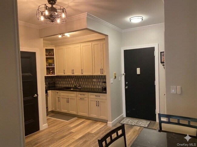 Photo - 3 Hanover Square Unit 12B