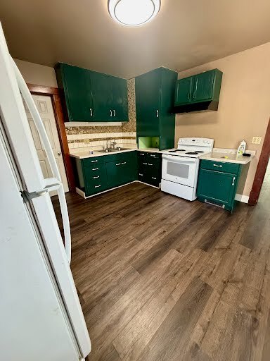 Photo - 1032 Geele Ave