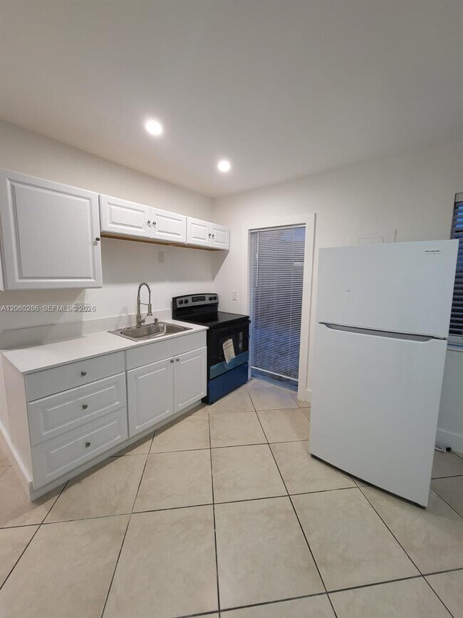 Photo - 2359 NW 32nd St Unit 2359