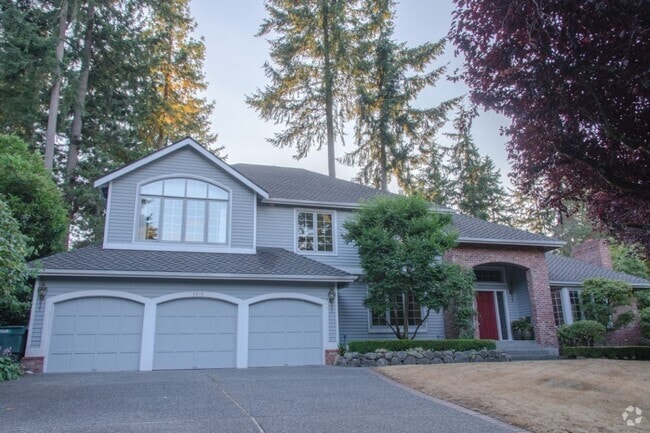Building Photo - 5Bd/2.75Ba Mercer Island House