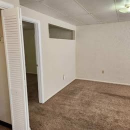 Building Photo - 898 Duss Ave Rental