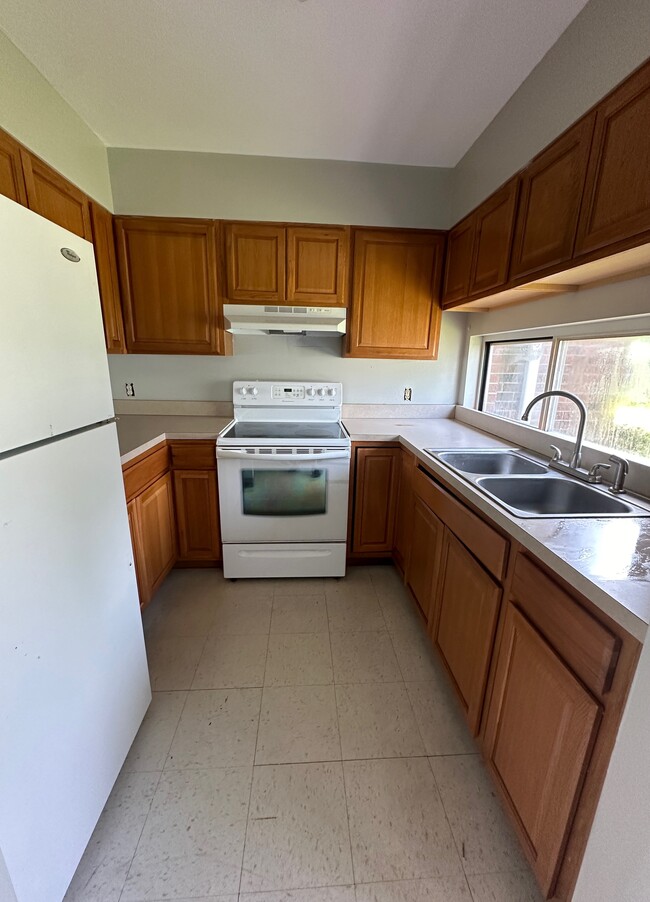 Building Photo - Clemens unit D