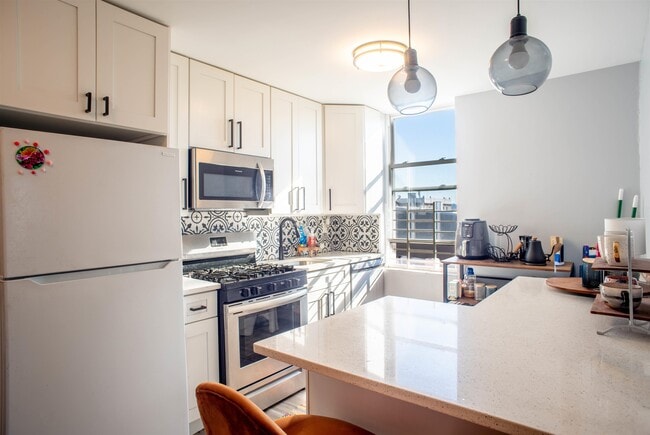 Photo - 1614 Summit Ave Unit 16