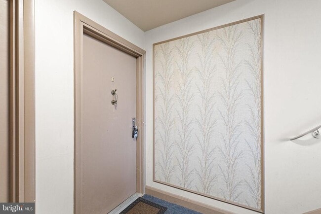 Photo - 206 Crocker Dr Unit D