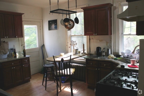 Building Photo - 19 Putnam Ave Unit 17T Rental