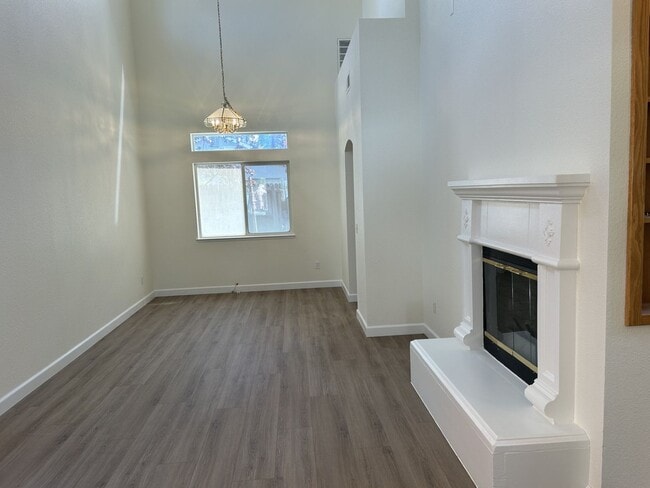 Photo - 4 Bedroom, 2 Bath, 1992 Square Foot Home