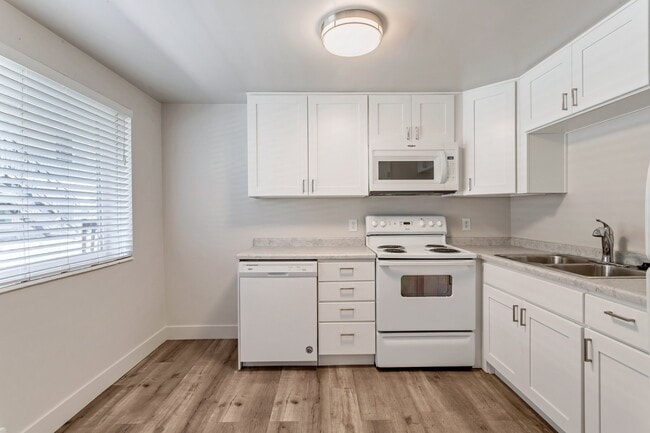 Photo - 2115 E 3300 S Unidad Apt A