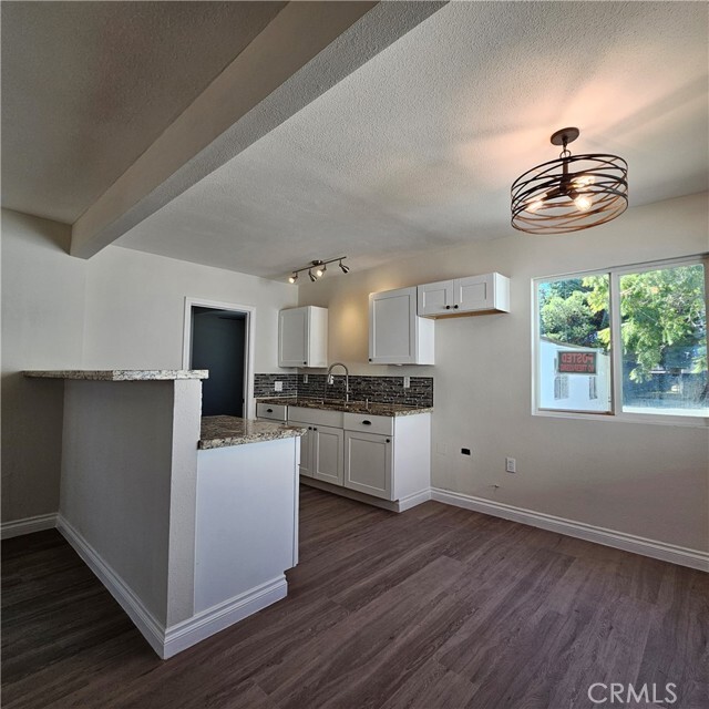 Photo - 861 N San Gorgonio Ave