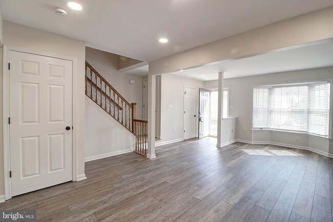 Photo - 2415 Prentice Ct