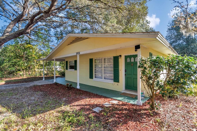 Photo - 1031 NE 39th Ct