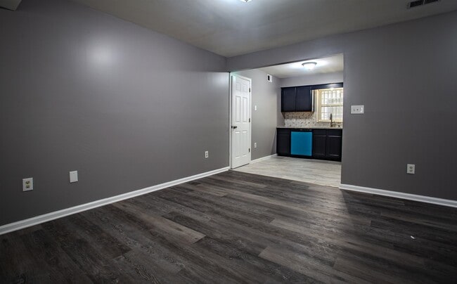Photo - 280 Jelliff Ave Unidad 1 (GND)