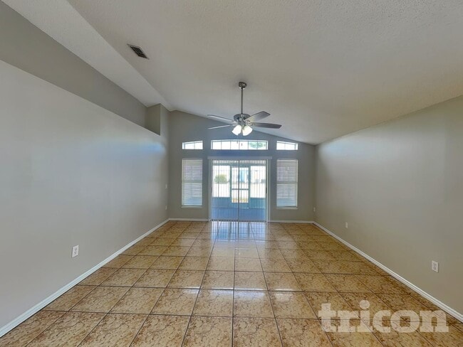 Photo - 12617 Parkbury Dr