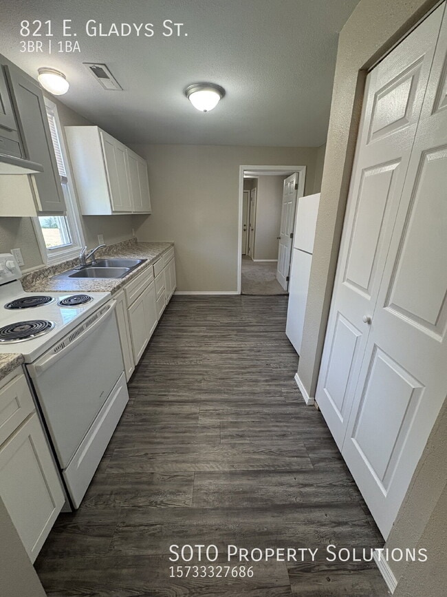 Photo - 821 E Gladys St