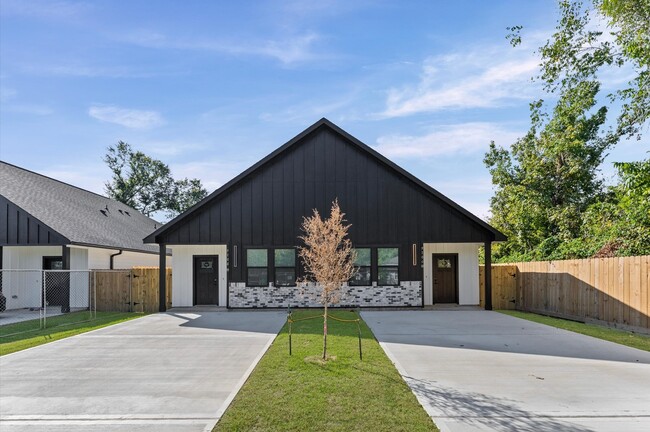 Photo - 9106 Everglade Dr