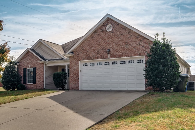 Photo - 103 Blossom Ct