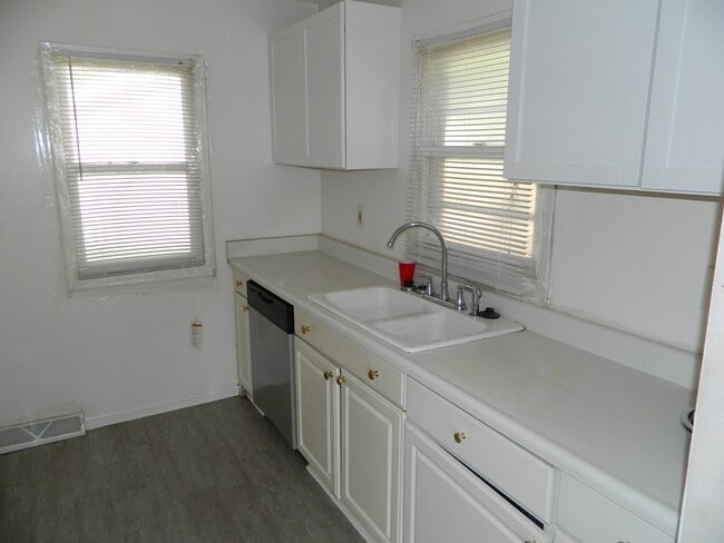 Photo - 4424 SE 8th St