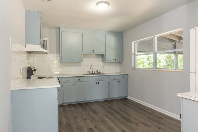 Photo - 831 N Arlington Ave
