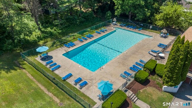 Photo - 146 Churchill Dr Unit 146