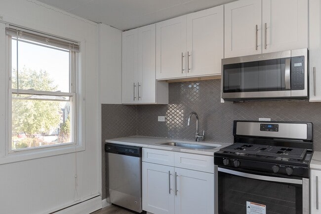 Photo - 3736 W Wabansia Ave Unit 2F