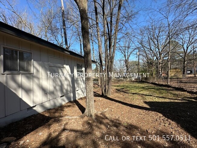 Photo - 21 Windsor Dr