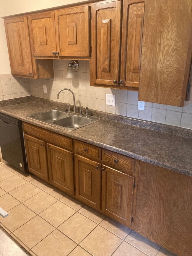 Photo - Forest Place Apartments