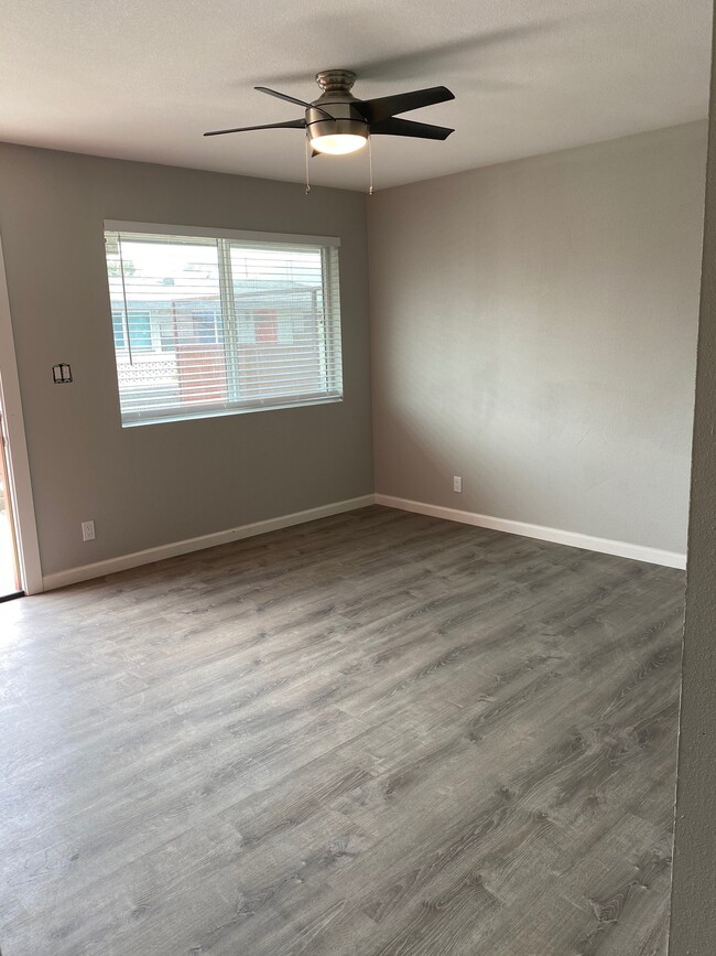 Photo - 3221 N 36th St Unidad 9