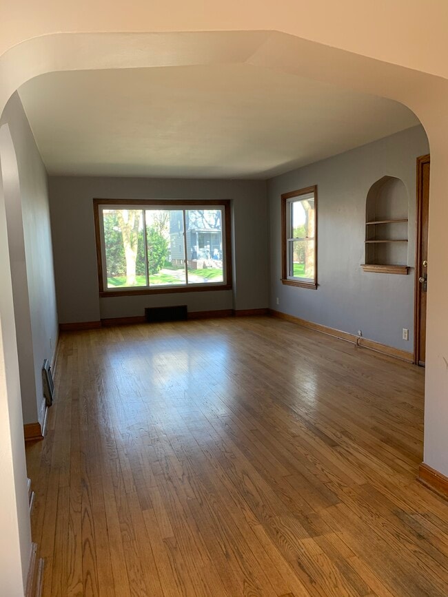 Building Photo - 2329 N 72nd St Unit Lower