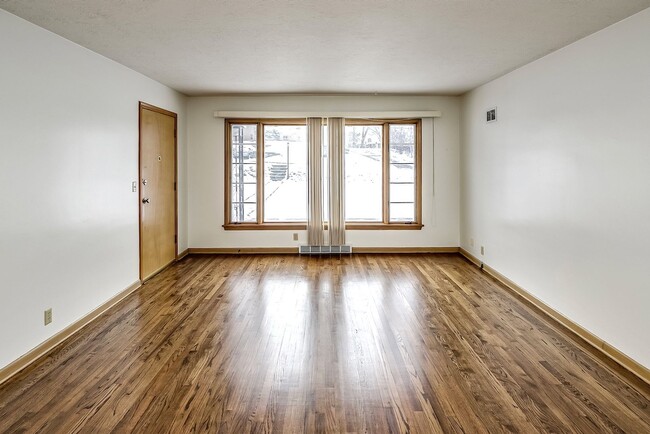 Photo - PRE-LEASING Spacious 3-Bed and 2-Bath Apartment! Unit 6650-1